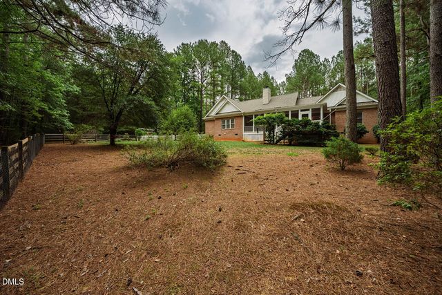 1624 Rosebriar Place, Hillsborough, NC 27278