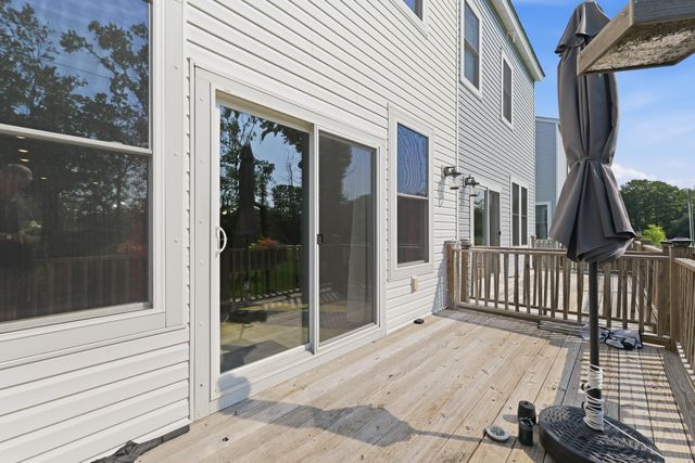 1017 Pettiford Place, Hanahan, SC 29410