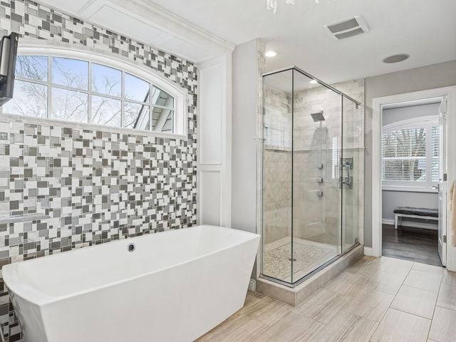 5524 Warden Avenue, Edina, MN 55436