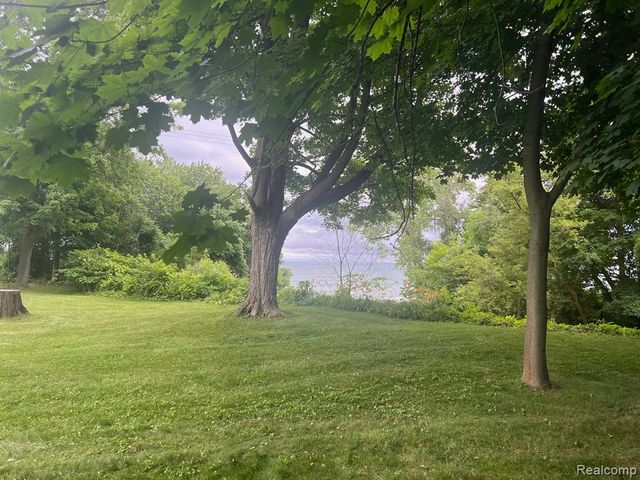 7428 Grove Road, Lexington, MI 48450