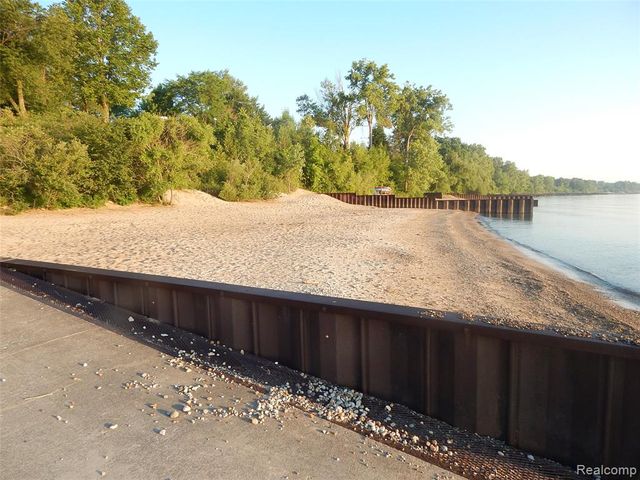 7428 Grove Road, Lexington, MI 48450