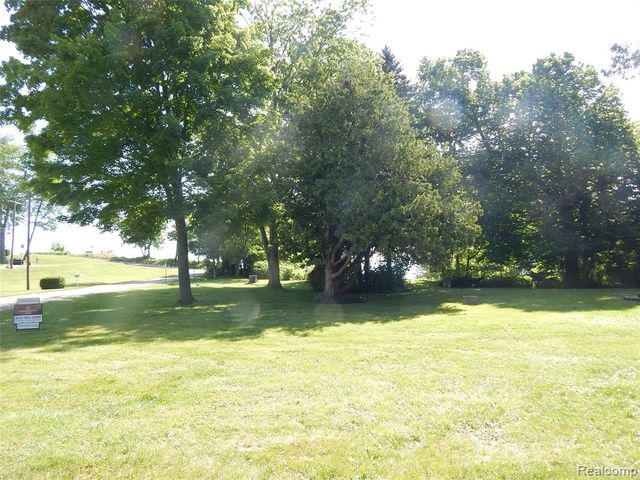 7428 Grove Road, Lexington, MI 48450