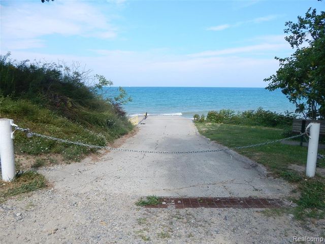 7428 Grove Road, Lexington, MI 48450