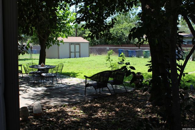 206 SENISA DR, San Antonio, TX 78228