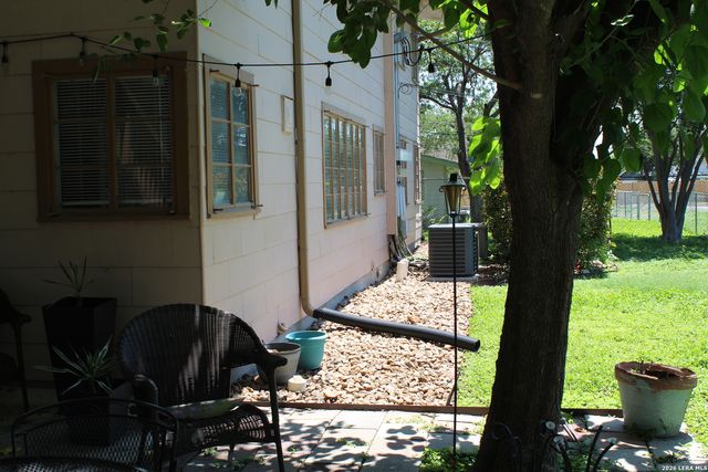206 SENISA DR, San Antonio, TX 78228