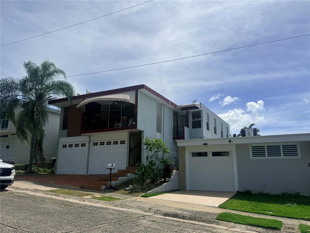 Image 4 of property listing at Q24 Calle 12 CALLE ANTONIA SÁEZ, Cabo Rojo, PR 00623