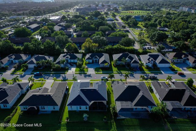 4365 Negal Circle, Melbourne, FL 32901
