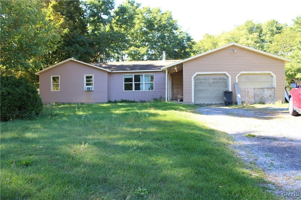 8417 Henry Clay Boulevard, Clay, NY 13041