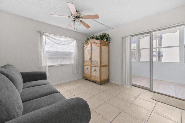 211 Piedmont E, Delray Beach, FL 33484