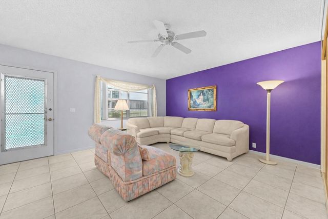 211 Piedmont E, Delray Beach, FL 33484