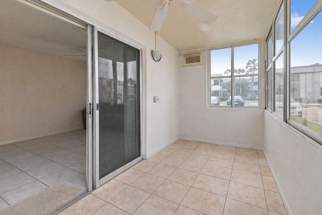 211 Piedmont E, Delray Beach, FL 33484