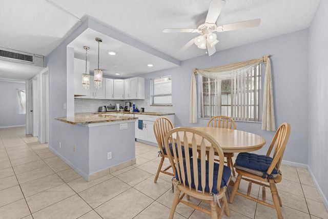 211 Piedmont E, Delray Beach, FL 33484