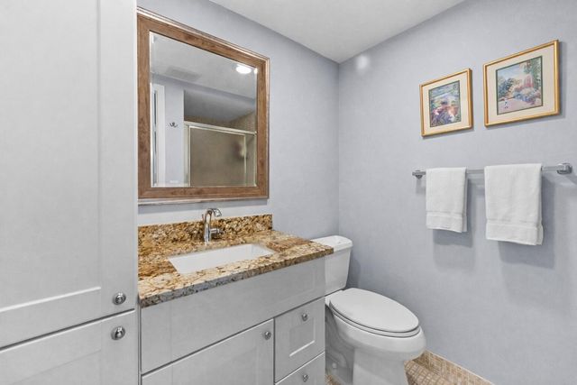 211 Piedmont E, Delray Beach, FL 33484