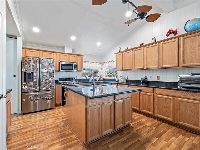 12550 Main 2, Hesperia, CA 92345