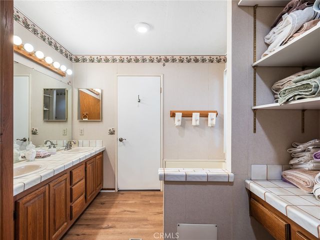 12550 Main 2, Hesperia, CA 92345