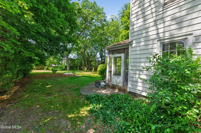 2 Providence Street, Guilderland, NY 12203