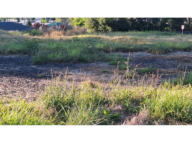 2075 Ne 240TH Ave, Wood Village, OR 97060