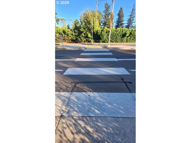 2075 Ne 240TH Ave, Wood Village, OR 97060