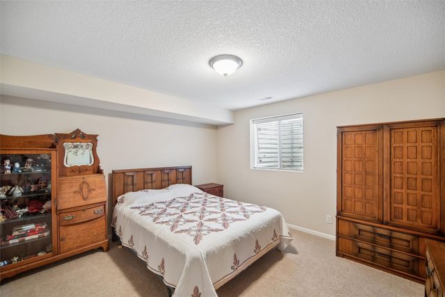 14550 Alpine Drive, Urbandale, IA 50323