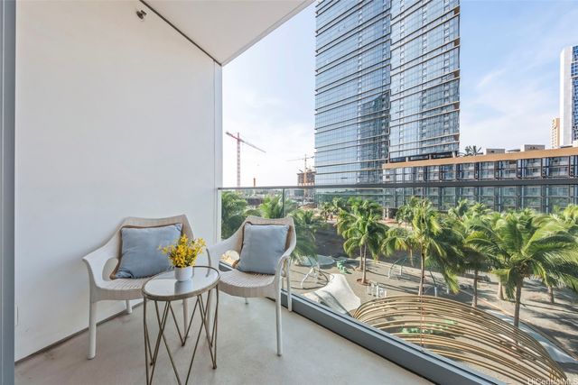 1000 Auahi Street 411, Honolulu, HI 96814