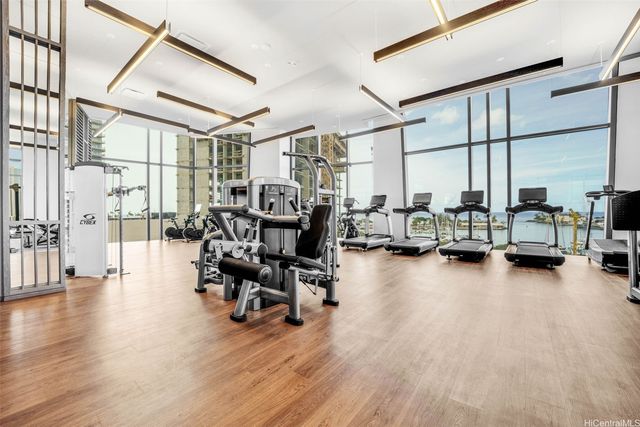 1000 Auahi Street 411, Honolulu, HI 96814