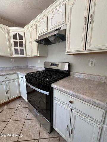 4476 Loma Diamante Drive, El Paso, TX 79934