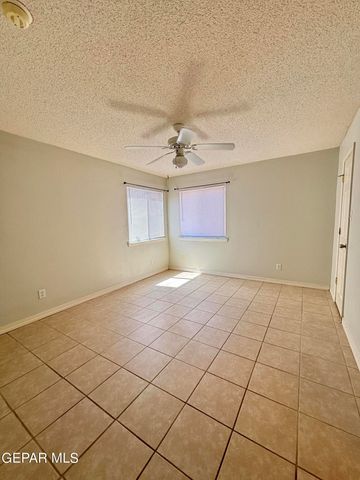 4476 Loma Diamante Drive, El Paso, TX 79934