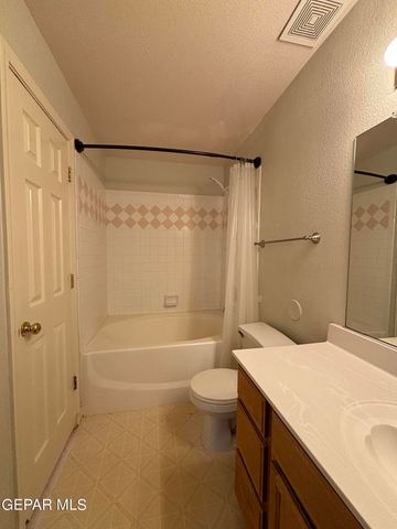 4476 Loma Diamante Drive, El Paso, TX 79934