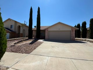 4476 Loma Diamante Drive, El Paso, TX 79934