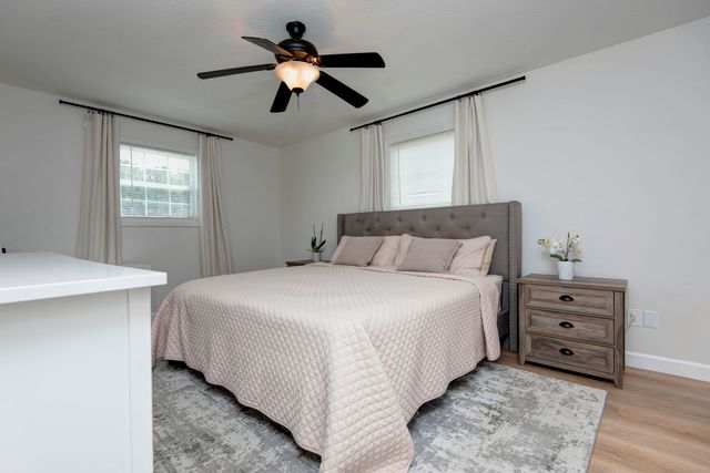 3009 N Marshall Road, Marshfield, MO 65706