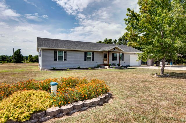 3009 N Marshall Road, Marshfield, MO 65706