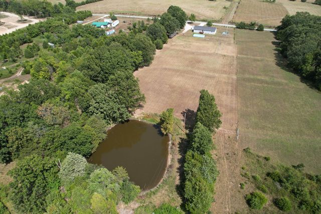 3009 N Marshall Road, Marshfield, MO 65706