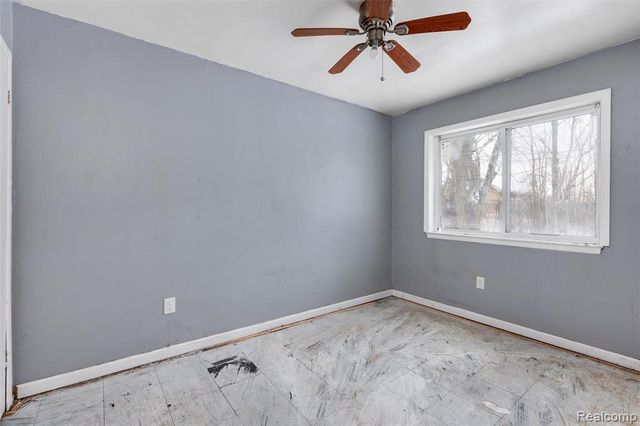 4004 Minnesota, Detroit, MI 48212