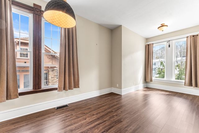 59 Washington St, Hudson, MA 01749