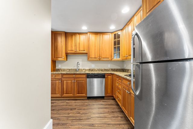 59 Washington St, Hudson, MA 01749