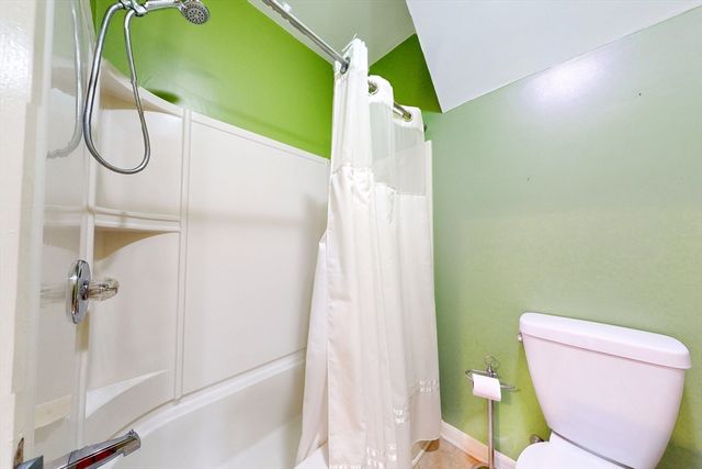 59 Washington St, Hudson, MA 01749