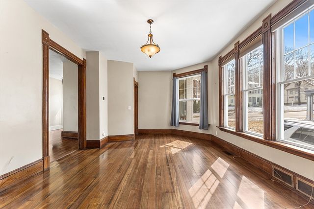 59 Washington St, Hudson, MA 01749