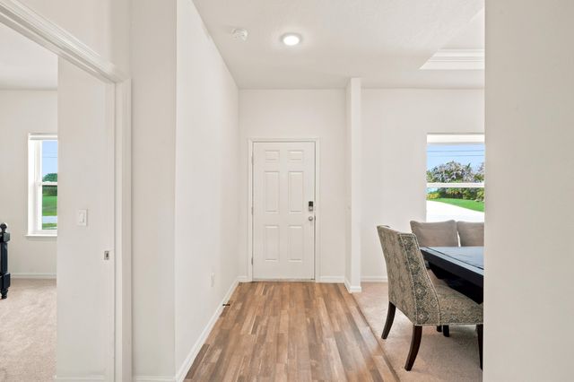 201 SW North Wakefield Circle, Port St. Lucie, Port St Lucie, FL 34953