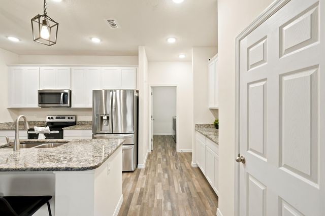 201 SW North Wakefield Circle, Port St. Lucie, Port St Lucie, FL 34953