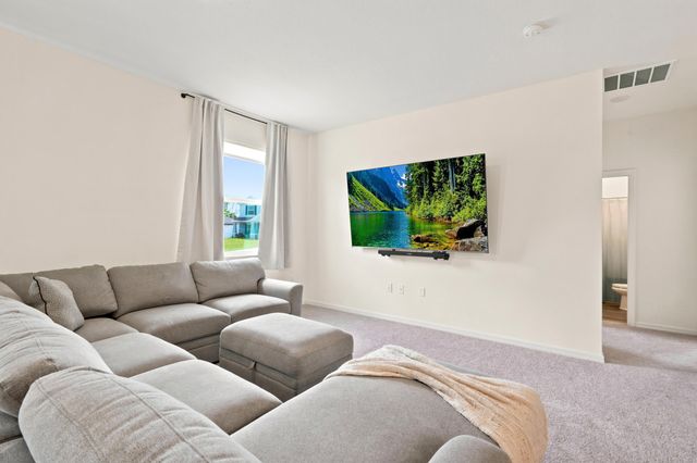 201 SW North Wakefield Circle, Port St. Lucie, Port St Lucie, FL 34953