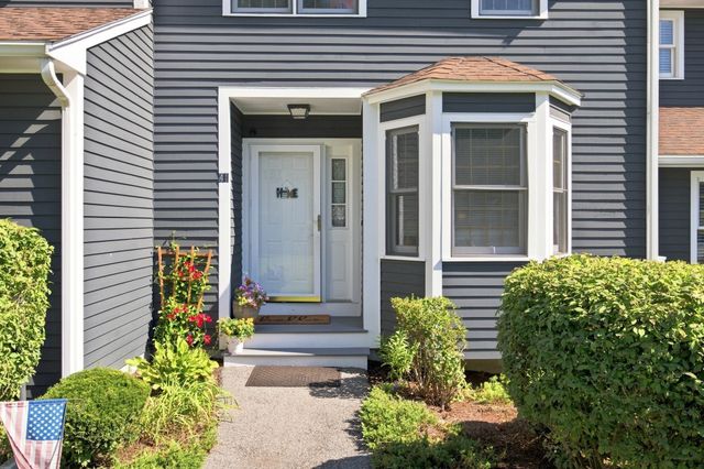 41 Stallbrook Rd 41, Milford, MA 01757