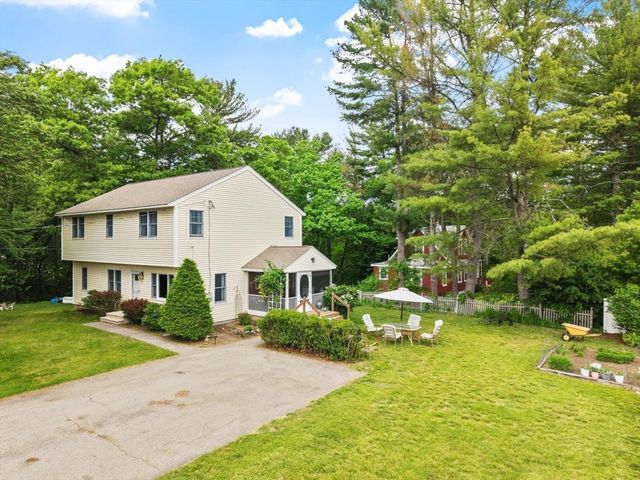 107 Maple Rd, Tewksbury, MA 01876