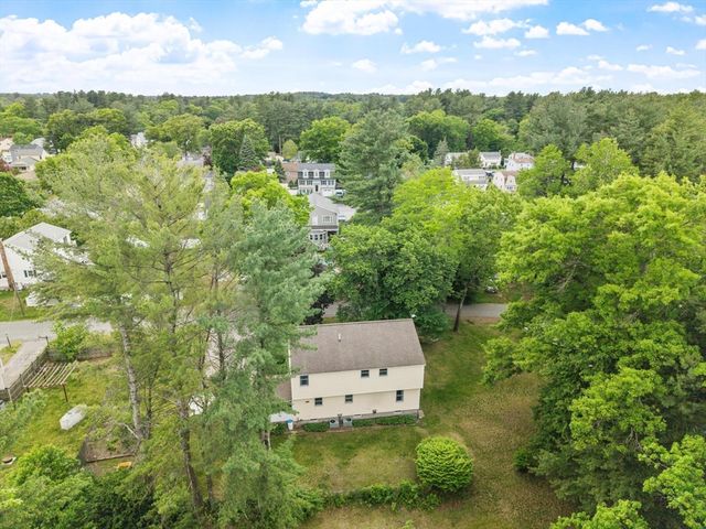 107 Maple Rd, Tewksbury, MA 01876