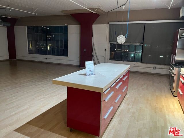 1855 Industrial Street 509, Los Angeles, CA 90021