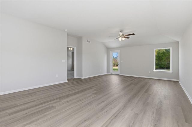 549 W Bluebird Street, Gardner, KS 66030