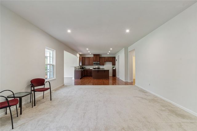 708 Hillspring, Webster, NY 14580