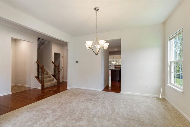 708 Hillspring, Webster, NY 14580