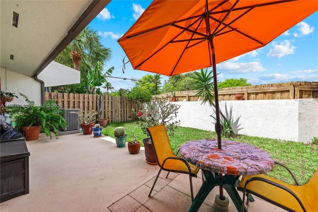 19994 NE 5th Court 3C, Miami, FL 33179