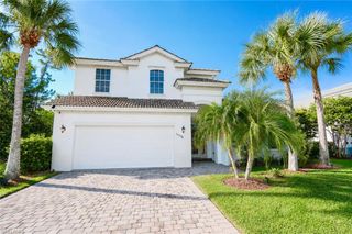 15578 Vallecas LN, Naples, FL 34110