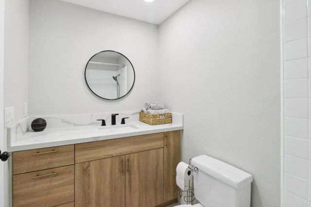 2348 La Costa Ave 202, Carlsbad, CA 92009